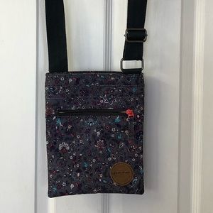 Dakine Jive small crossbody bag